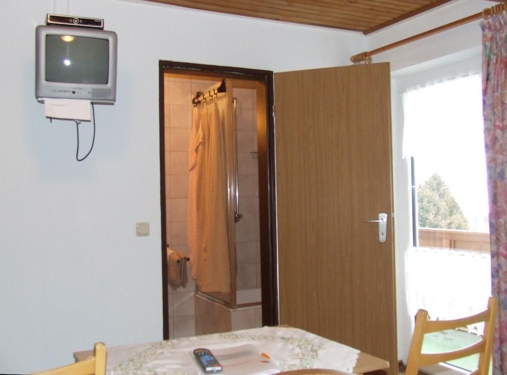 בישופסמאיס Pension Sonnenhof חדר תמונה
